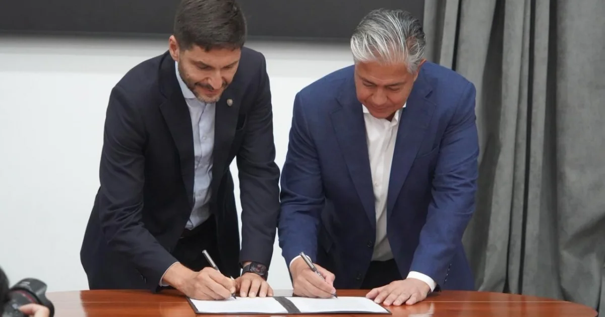 Pullaro y Figueroa se reúnen en Vaca Muerta para discutir el futuro energético