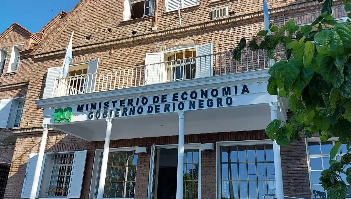 Río Negro enfrenta caída en recaudación: proyecciones de ingresos a partir de 2027