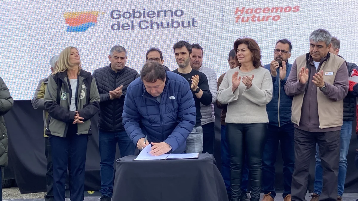 Río Negro, Neuquén y Chubut colaboran en la lucha contra incendios forestales