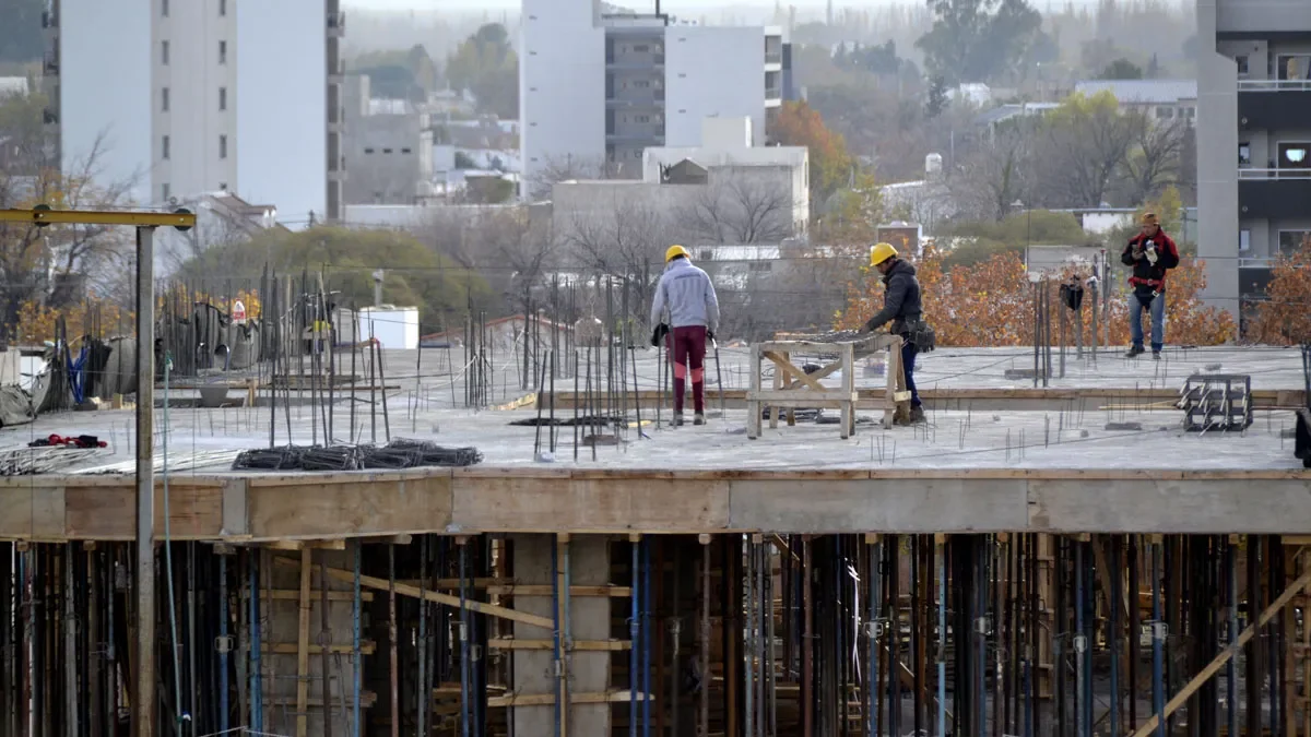Río Negro y Neuquén se destacan en medio de la crisis laboral nacional