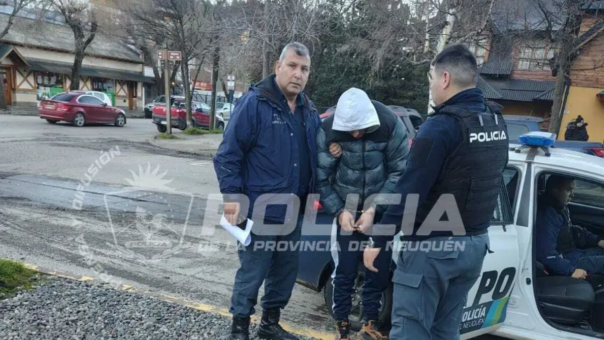 Robo en Chapelco: detienen a dos y secuestran un vehículo con dólares involucrados