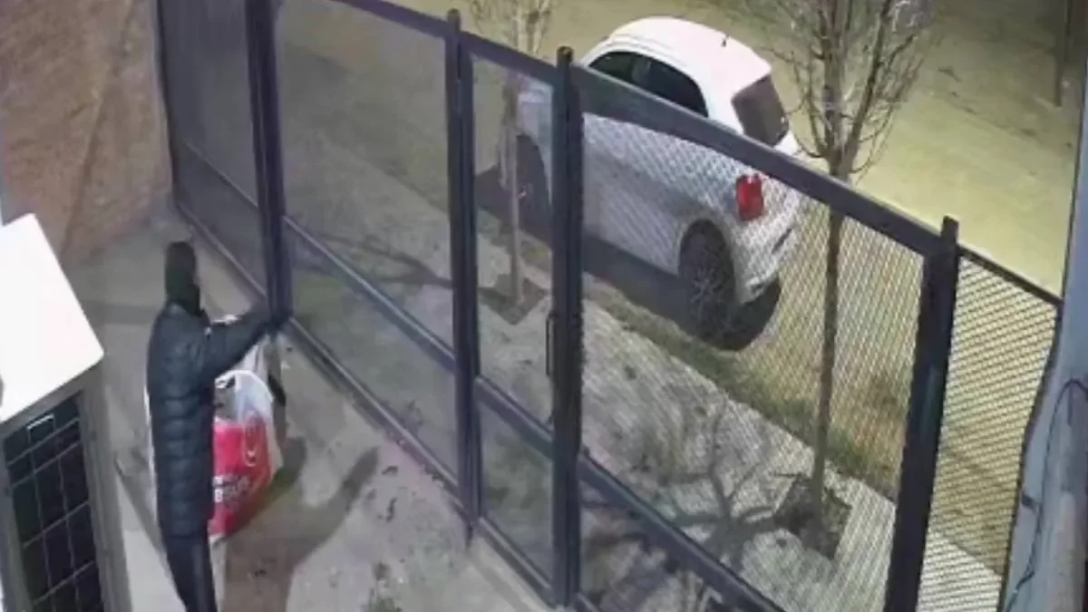 Robo exprés en una vivienda: delincuentes actúan en menos de cinco minutos