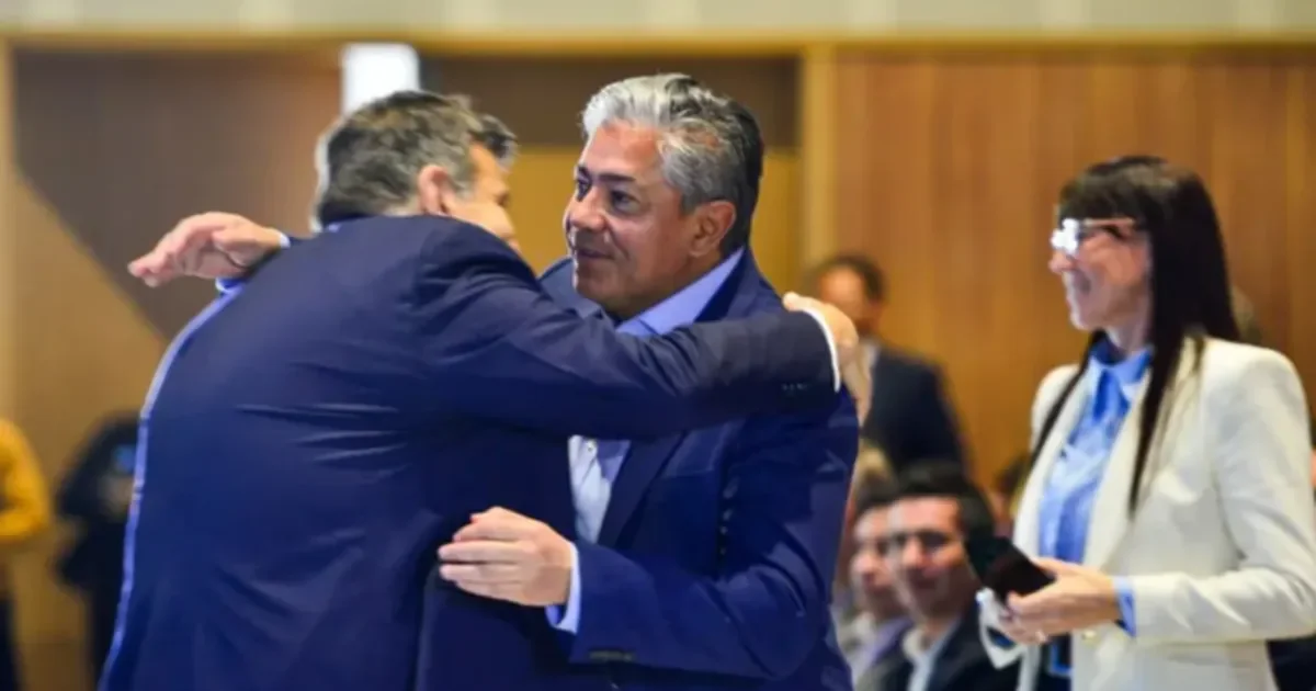 Rolando Figueroa presenta su propuesta económica para marcar la diferencia con Milei