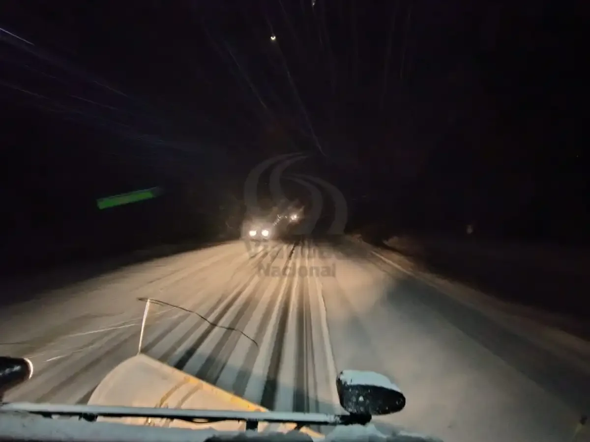 Ruta 40 afectada por nieve: camiones no podrán transitar hasta el sábado
