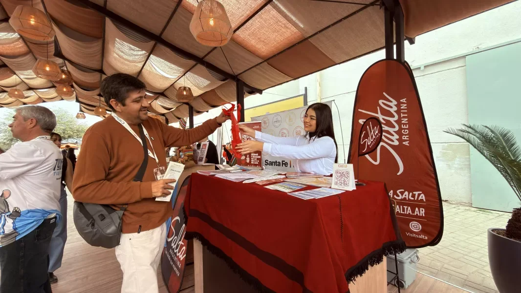 Salta presenta su propuesta turística en la Fiesta del Poncho