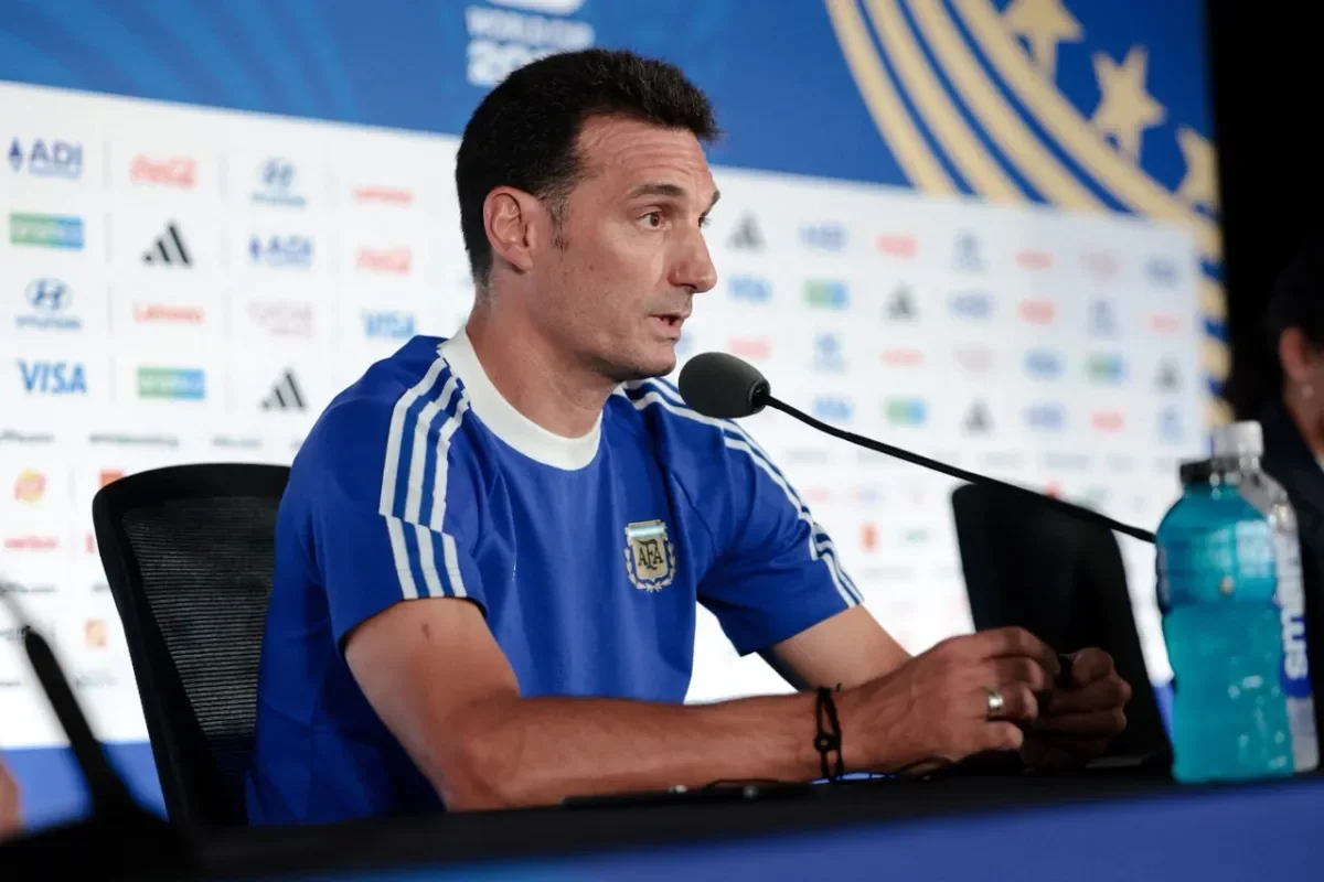 Scaloni anticipa cambios en la alineación para la semifinal contra Inglaterra