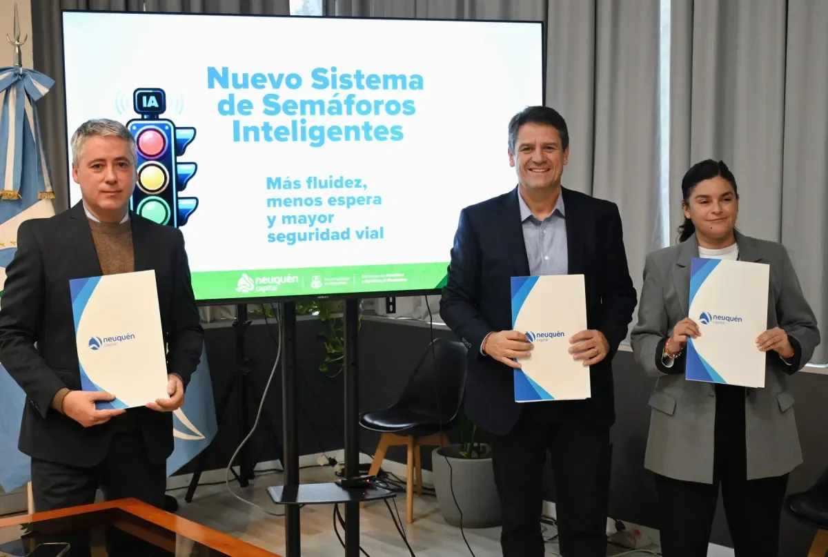 Semáforos inteligentes en Neuquén: la IA promete revolucionar el tránsito local