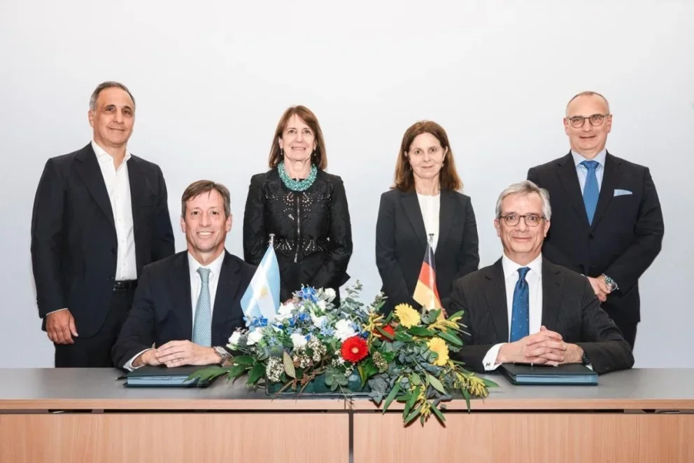 Southern Energy firmó el mayor contrato de exportación de GNL argentino