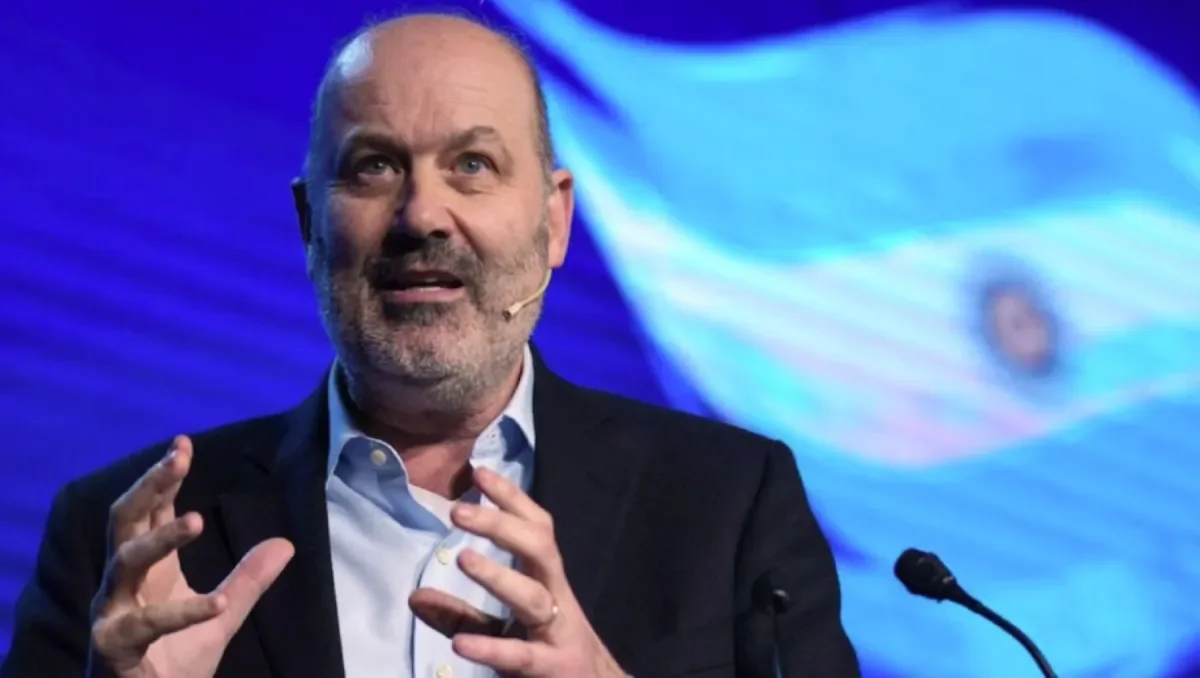 Sturzenegger resalta la ventaja de radicar empresas en Neuquén por la dificultad del transporte de gas