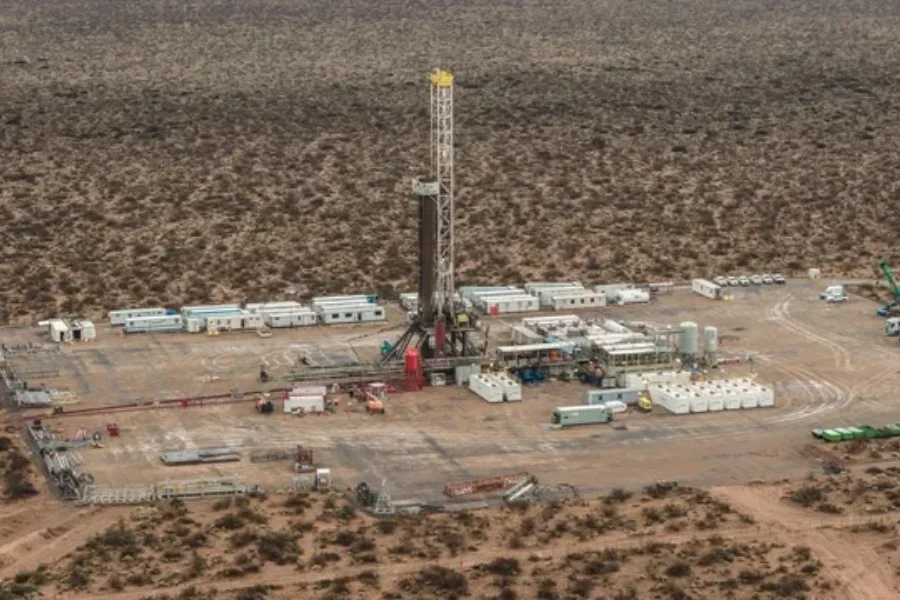 Tecpetrol inicia perforación en Vaca Muerta tras significativa inversión