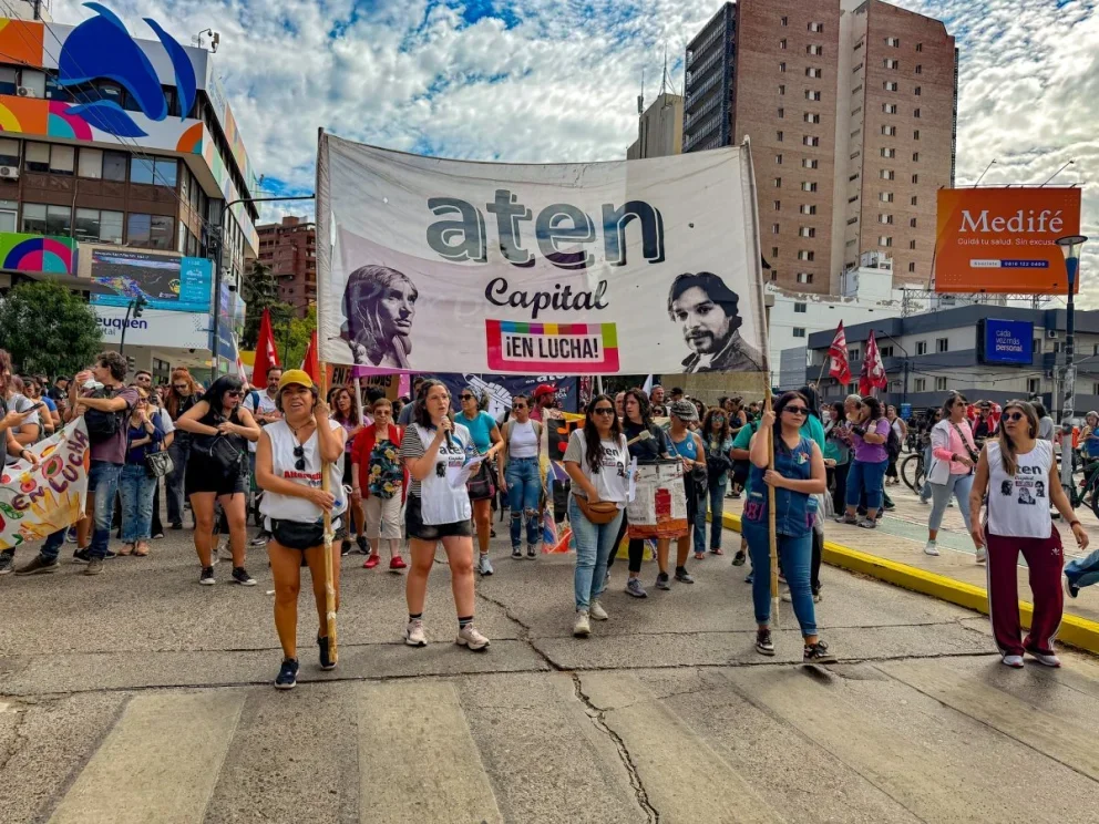 Tensión en la disputa entre TEP y Multicolor en busca de soluciones