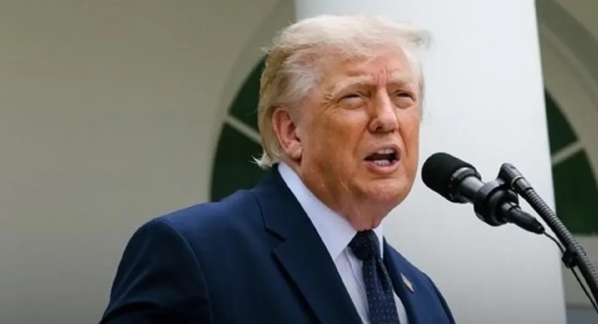 Trump convoca a periodistas por investigación del avión presidencial Air Force One