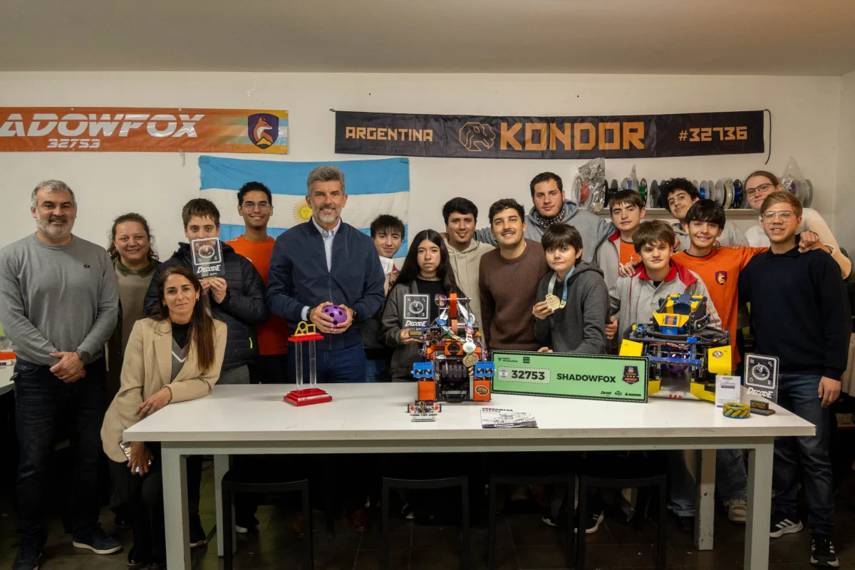Ulpiano Suárez celebra el éxito internacional del equipo Shadowfox en Mendoza
