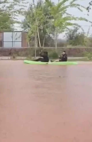 Vaca Muerta bajo agua: tormenta repentina causa inundaciones en la zona