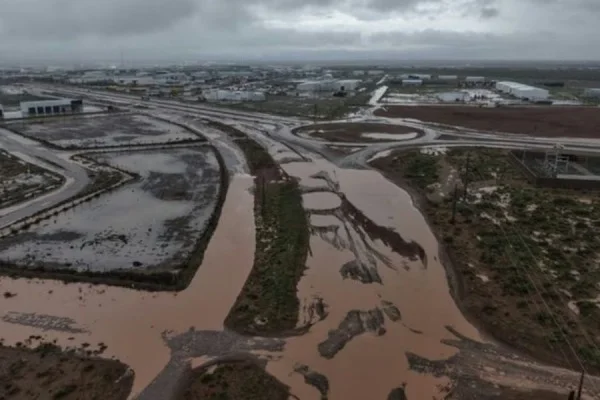 Vaca Muerta enfrenta severas inundaciones: rutas cortadas y evacuaciones en marcha