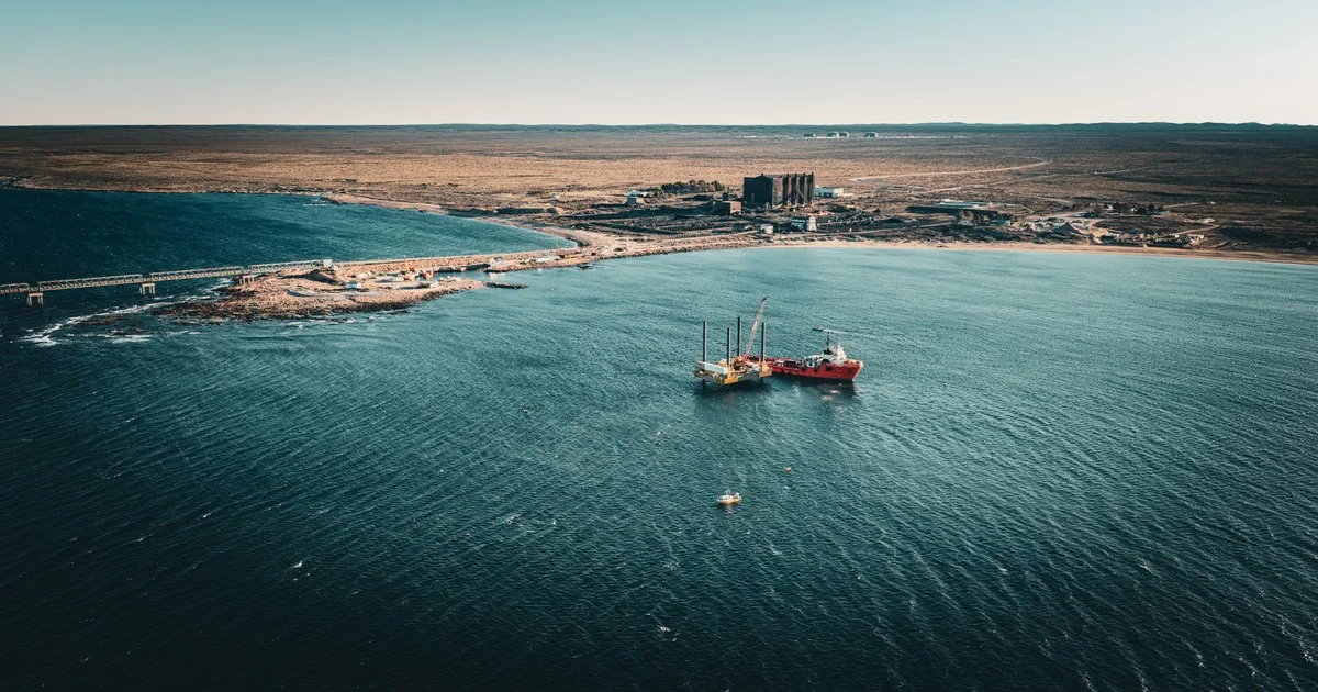Vaca Muerta establece un récord en exportaciones de petróleo hacia Asia