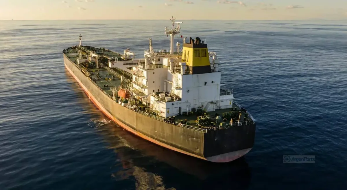 Vaca Muerta inicia operaciones con la llegada de tankers LR2 para el sector energético