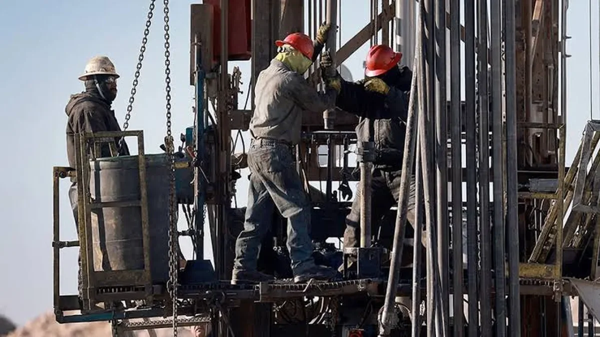 Vaca Muerta se convierte en pilar económico: $36 de cada $100 en sueldos privados en Neuquén
