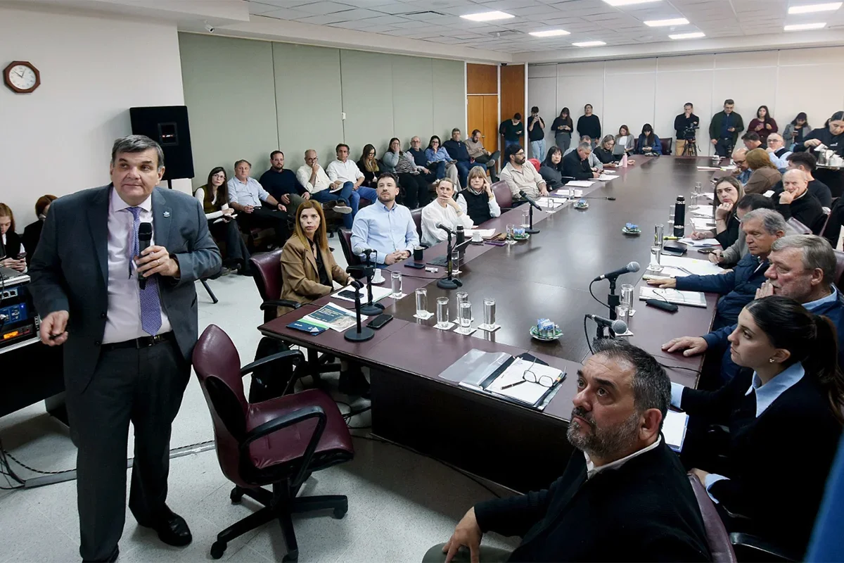 Vaca Muerta solicita mejoras viales mientras la Legislatura respalda la iniciativa