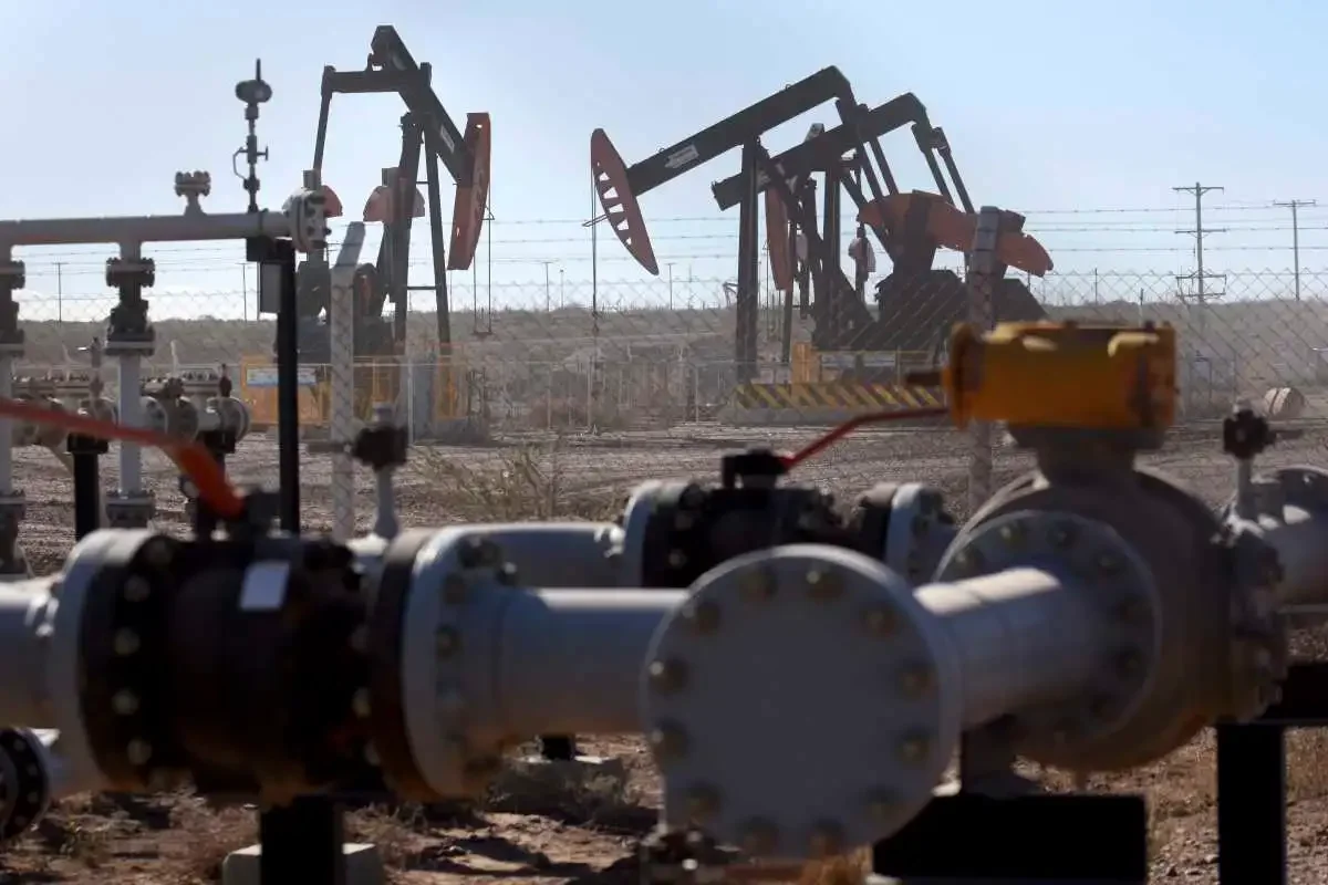Vaca Muerta supera las expectativas: ingresos por petróleo superan deudas con el FMI