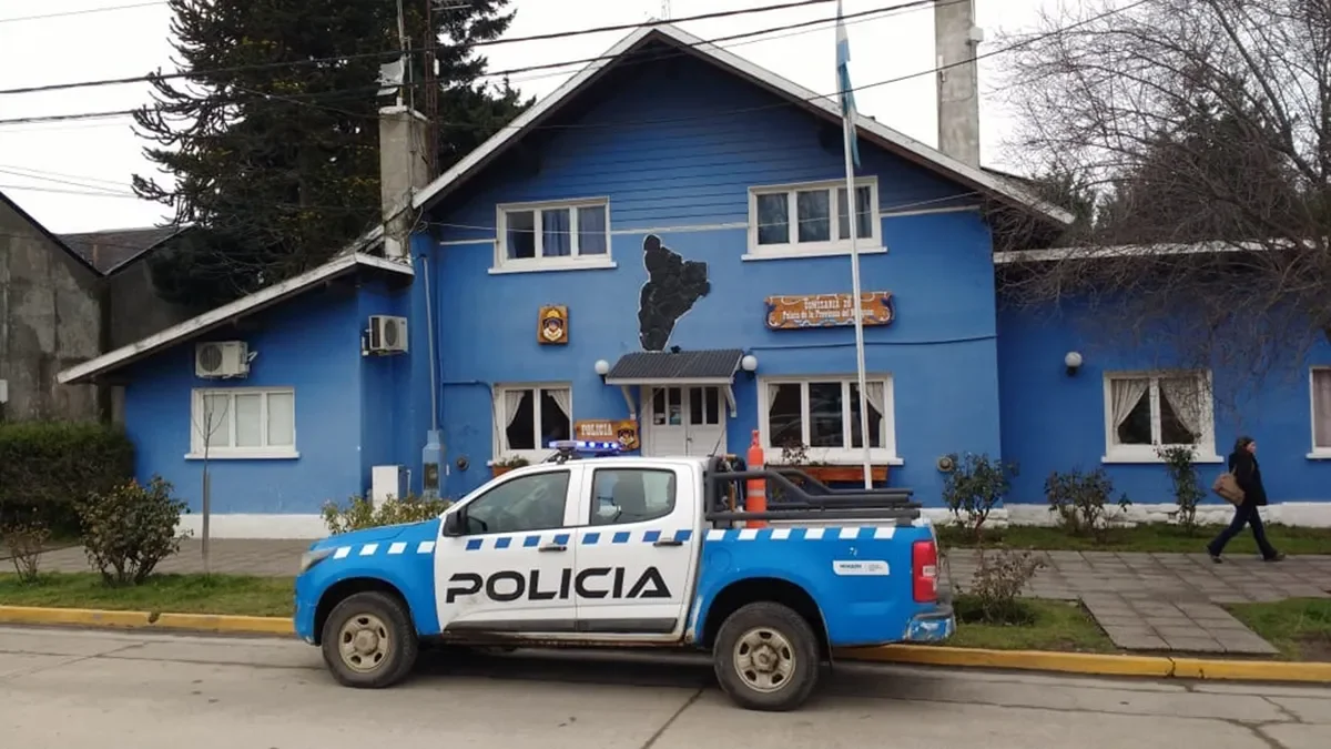 Villa La Angostura: ola de violencia con robos y persecuciones en la madrugada
