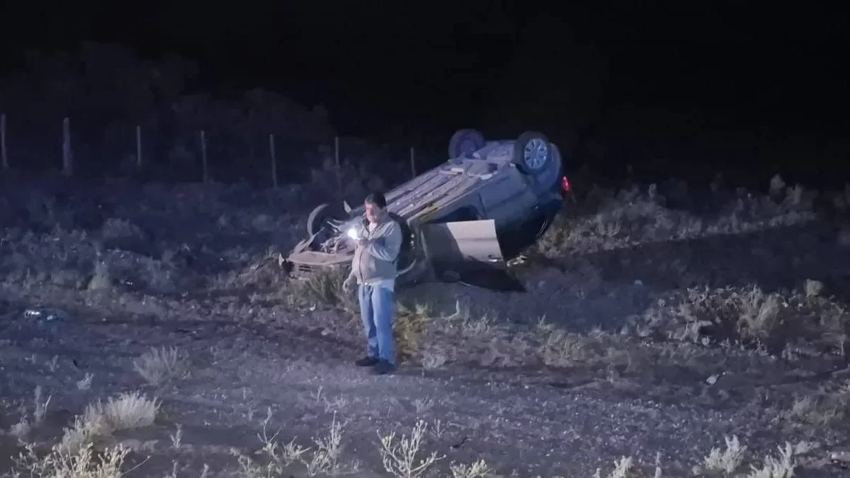 Vuelco en Ruta 22: un conductor de 60 años resulta involucrado en el accidente