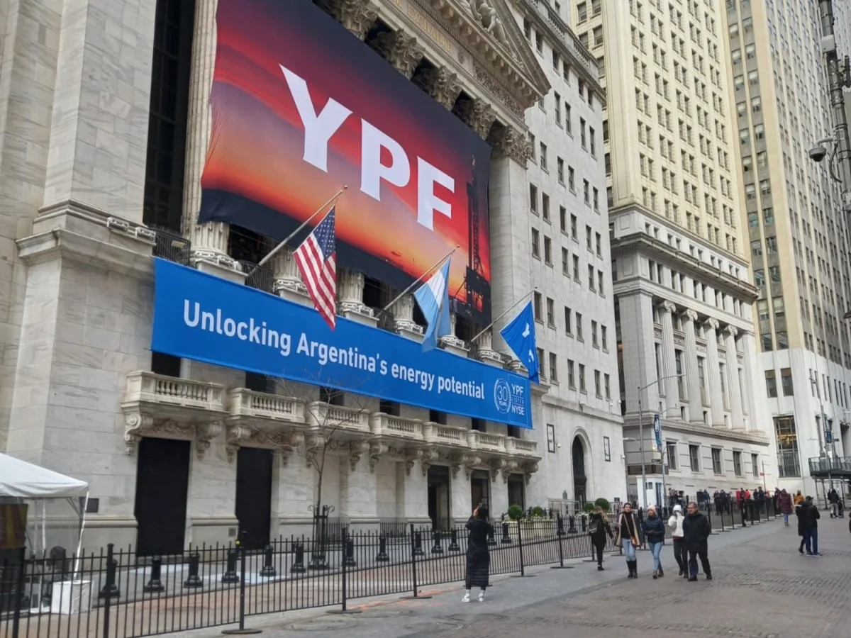 YPF acelera inversiones tras resultados récord en Vaca Muerta