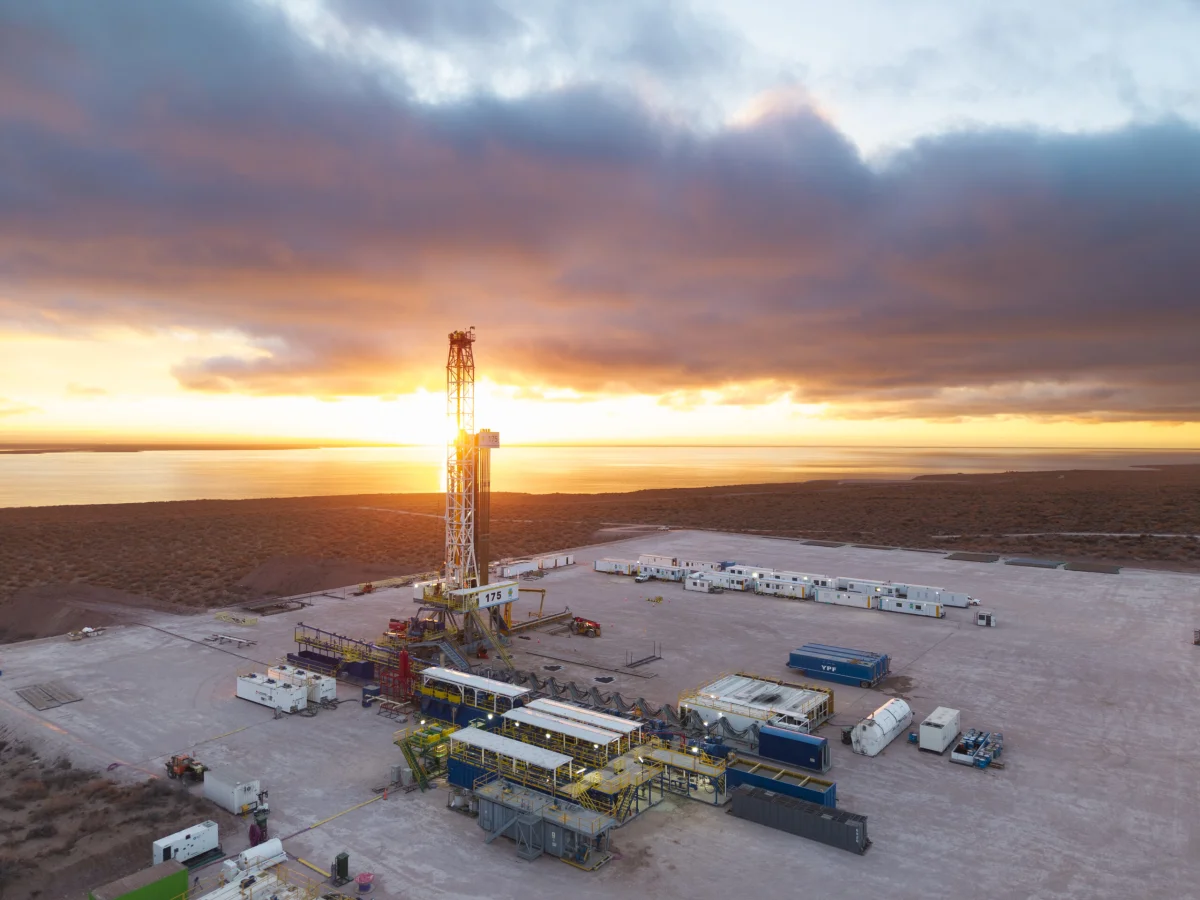 YPF activa nuevos equipos de perforación para potenciar producción en Vaca Muerta