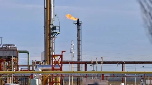 YPF, Eni y XRG impulsan un proyecto de USD 51.000 millones en Vaca Muerta
