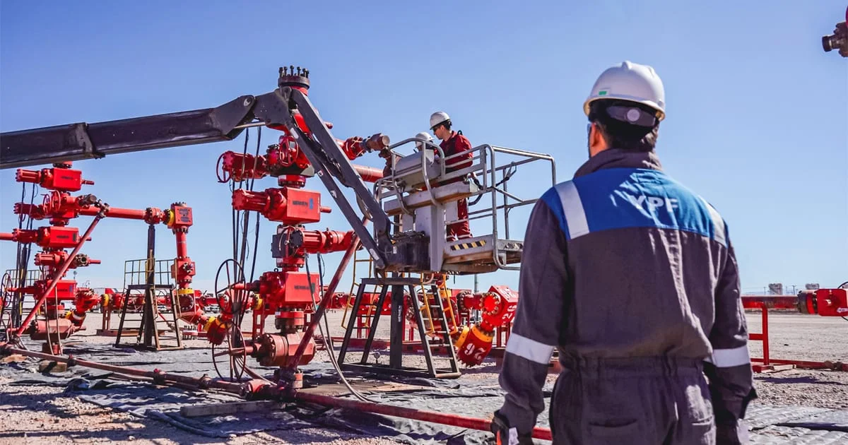 YPF lanza proyecto de inversión de u$s 8.729 millones en Vaca Muerta para aumentar producción