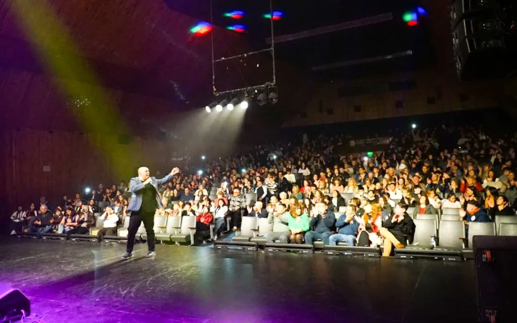 Zapala celebra su aniversario con una destacada velada cultural y artística