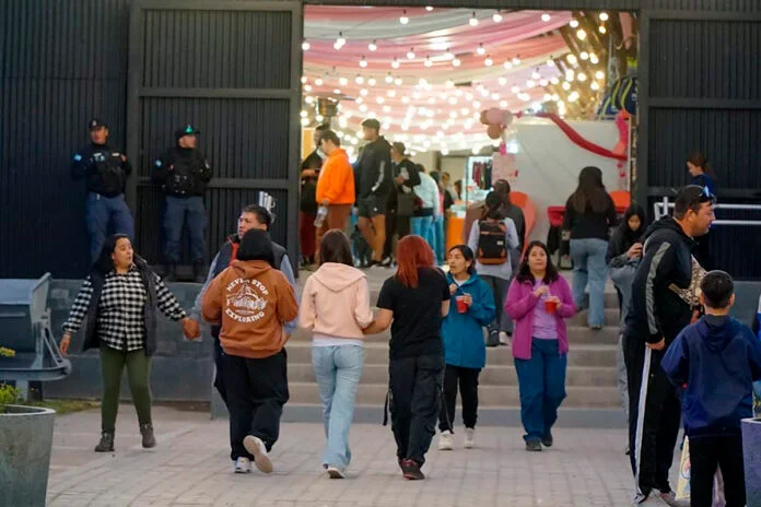 Zapala Emprende regresa con su feria gastronómica en el centro de la ciudad