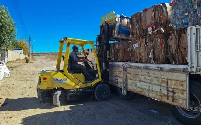 Zapala implementa un plan de reciclaje que promueve la economía local