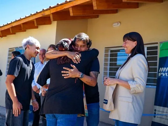 Zapala suma cuatro viviendas nuevas para sus vecinos